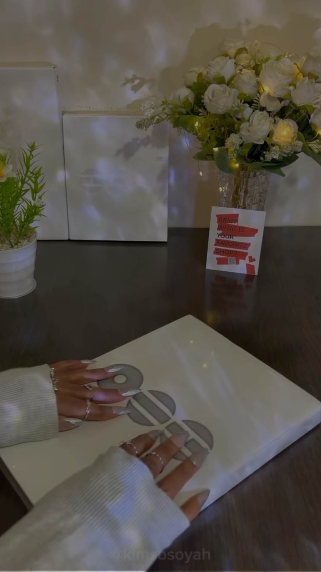 Unboxing Reel